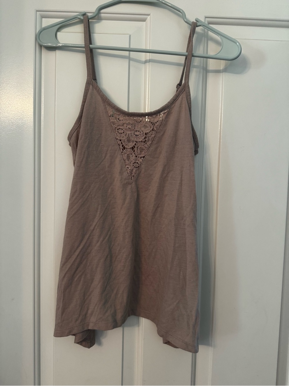 Women's Lace-Trim Spaghetti Strap Tank Top - Taupe